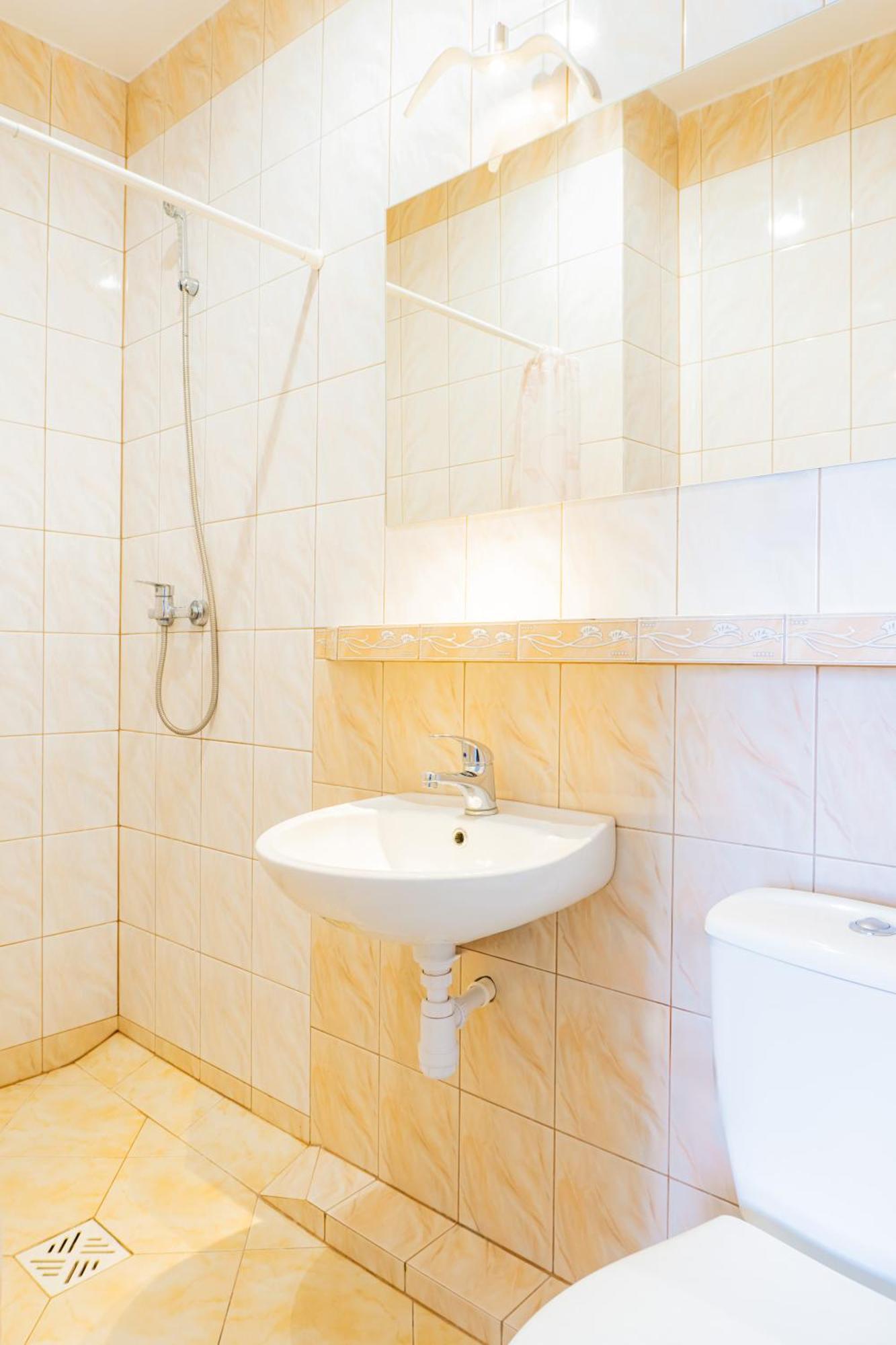 Pokoje Goscinne Raf-Tur - Sala Zabaw, Grill - Idealny Dla Rodzin Z Dziecmi Ostrowo  Εξωτερικό φωτογραφία